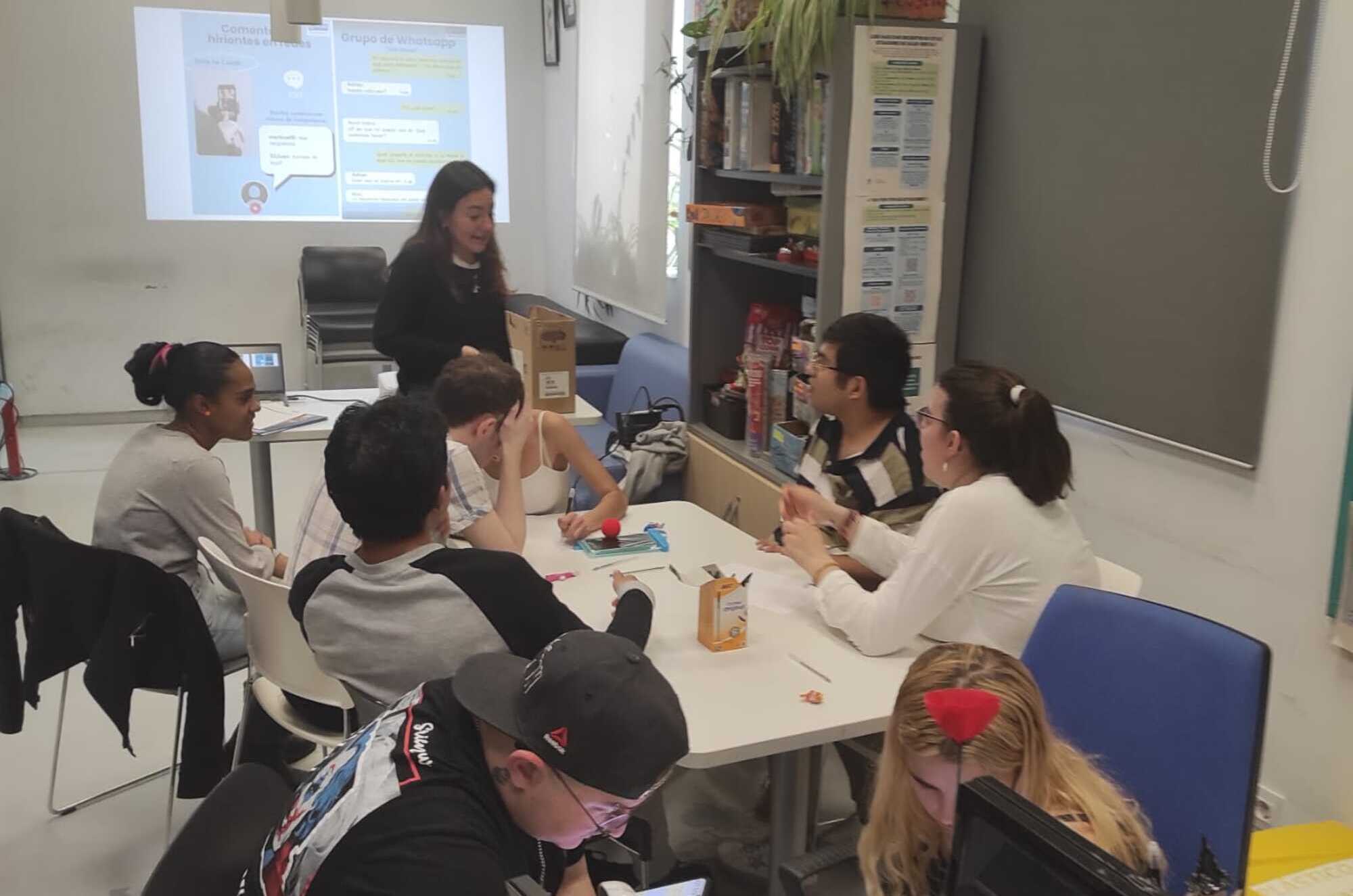 Jóvenes Contra el Ciberacoso